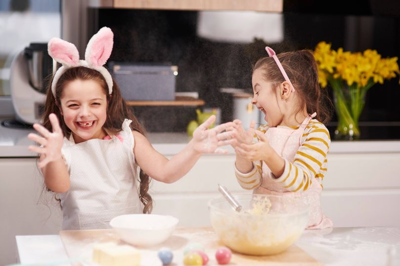 Legal age for leaving kids home alone during Easter holidays as parents issued guidance